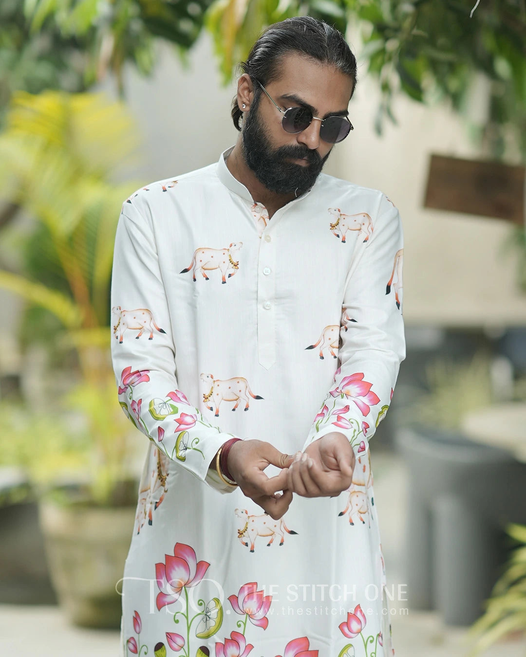 Divine Lotus Pastoral Kurta For Men